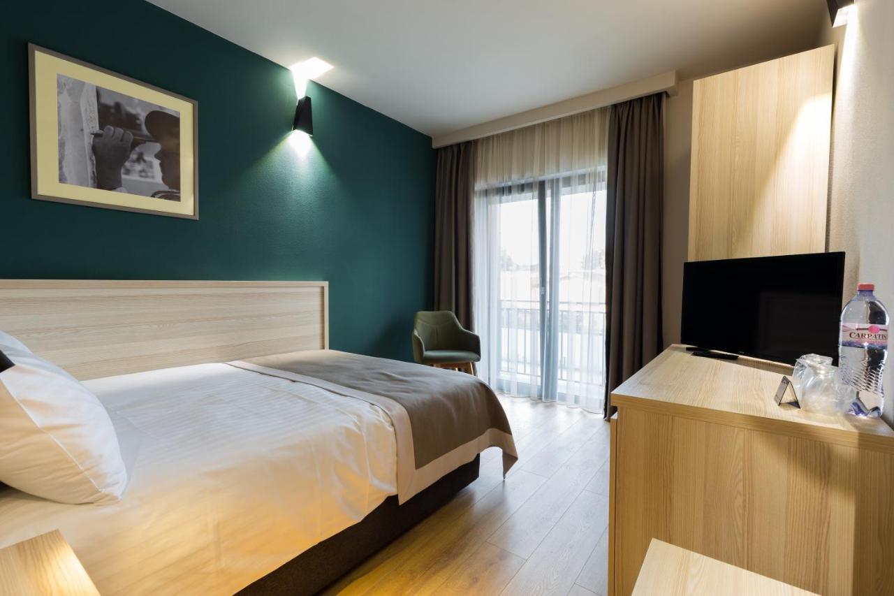 Casa Calfelor Kolping Timisoara Hotel Exterior photo
